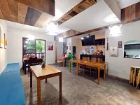 Senhuxi Hostel - Homestays