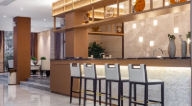 Floral Hotel · Harmony Pavilion Hotel - parking
