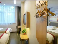 Youjia fashion boutique hotel