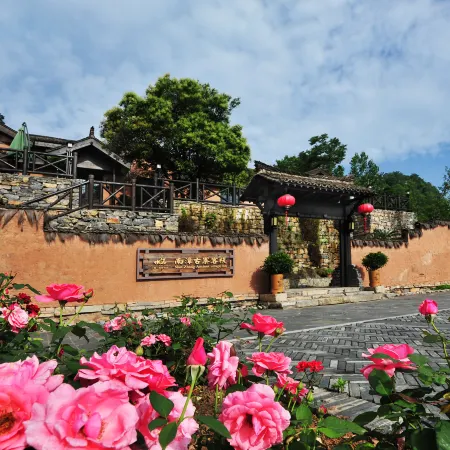 Guzhai Inn