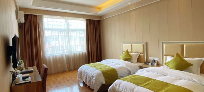 Yidu Hotel Hotele w: Autonomiczny Powiat Sandu Shui