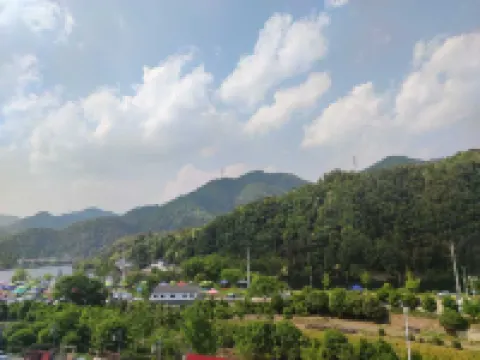 Hanmengge Chinese Inn (Ningguo Wannan Chuanzang Line Xijin Yedu)