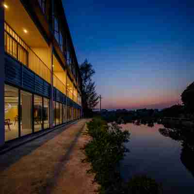 鶴山水墨·方塘美宿（華僑城古勞水鄉店） Hotel Exterior