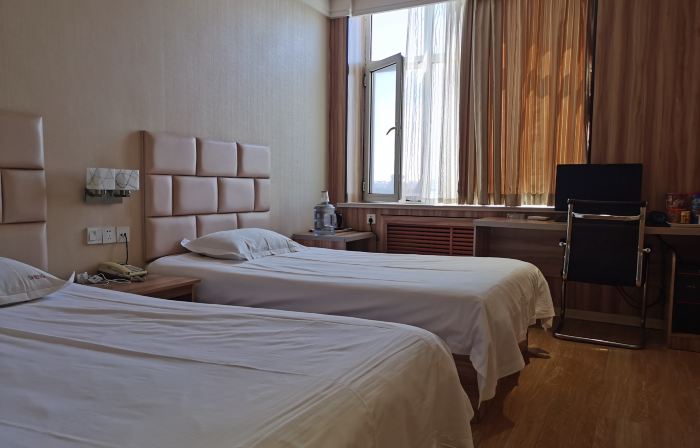 Shengjia Business Hotel