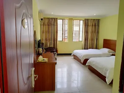 Hongyun Hotel (Yuzhou Road People's Park) Hotels near Night Market Street in Yulin City, Guangxi