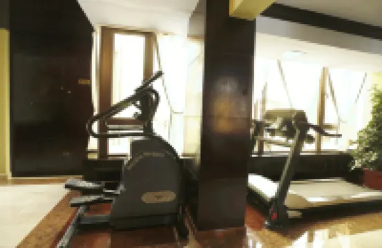 Yiyinju Holiday Hotel