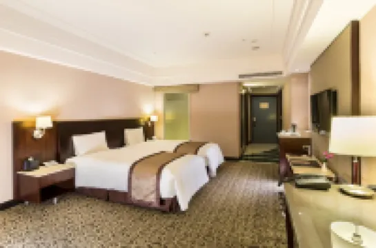 Grand Forward Hotel Hotel a 