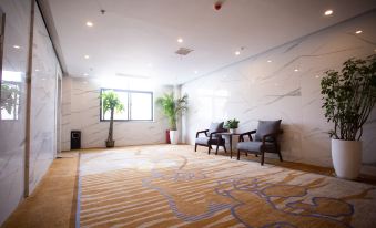 Zsmart Hotel (Xuzhou Miningda South Third Ring Metro Station)