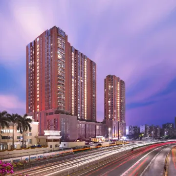 Joy Holiday Hotel Shenzhen (Luohu Port Huangbeiling Subway Station) Отели рядом с достопримечательностью «Tingtao Pavilion»