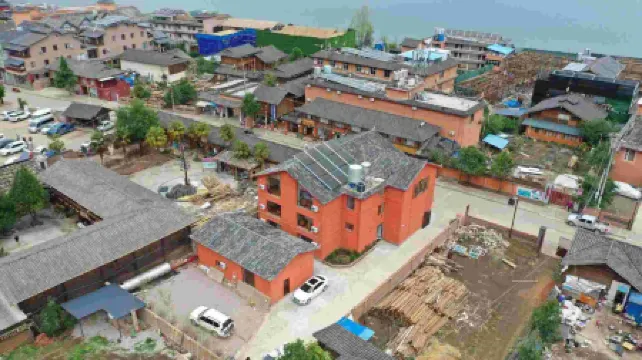 Villa Hotel in Lugu Lake Time