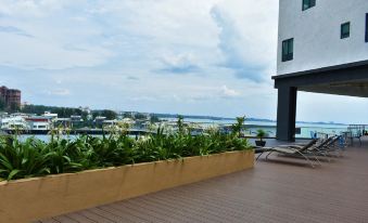 D'Wharf Hotel & Serviced Residence