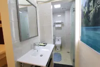Yijia Business Hotel