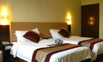 Friday Holiday Hotel