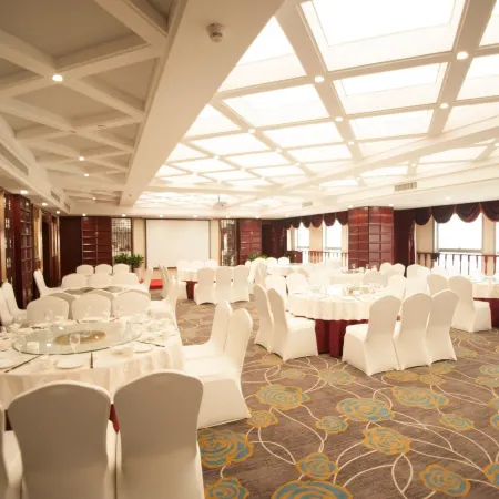 New Cooperation International Hotel