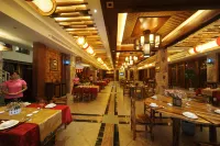 Tianfang Yuetan Hot Spring Resort Hotels in Qingliu