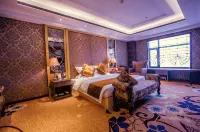 June Hotel Отели в г. Чанчунь