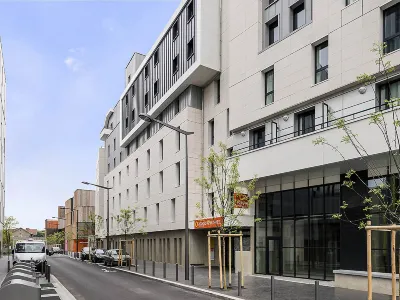 Aparthotel Adagio Access Colombes La Défense Hôtels à : Colombes