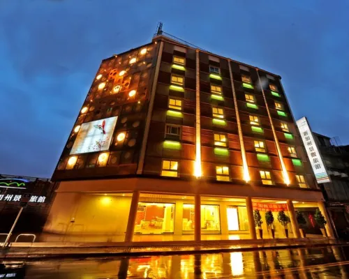 新北新店新加州景觀旅館 小碧潭附近的飯店