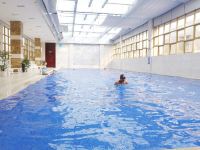 重庆枫林公寓 - 室内游泳池