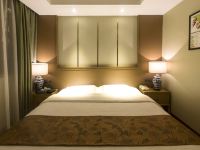 重庆客莱思顿酒店 - 生态大床房