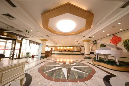 Harbin Gangcheng Hotel (Engineering University Subway Station)