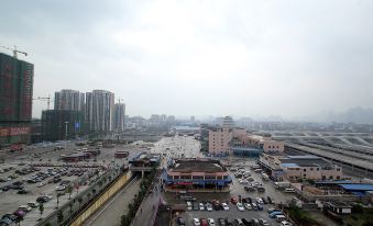 Polaris Hotel (Guilin North Railway Station High Speed Rail Plaza)