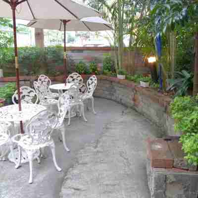 桃園原鶴商務飯店 Hotel Exterior
