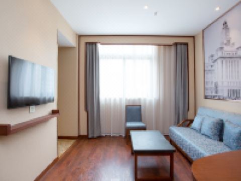 24K精品酒店(上海南京东路步行街店) - 行政套房