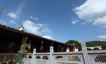Huangshan Hongcun Yihu Lvyuan Inn