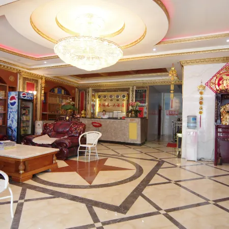 Binyang Huanglongxuan Hotel