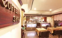 Emperor Hotel