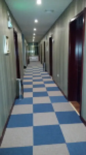 100 Inn Liangpin Hotel (Luan County Railway Station)