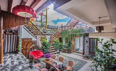 Lijiang Hanxiangju Inn Hotels near GuCheng LanHua Jie