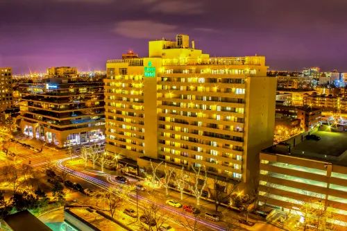 Warwick Denver Hotels in Denver