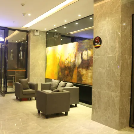 Longchuan Fuqi Hotel