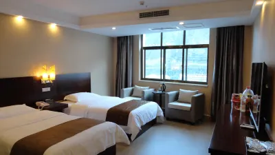 Wenxian Mingren Hotel Hotele w: Wen County