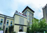 仙桃諾曼假日飯店 見南閣附近的飯店