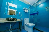 Weishi Zuolin Youshe Fashion Themed Hotel Hotels in Weishi