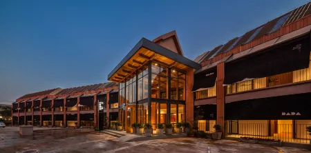 DADA Hobbyhorse Hotel (Chongqing University Town Metro Station) Отели рядом с достопримечательностью «Chongqing University of Posts and Telecommunications (University City Teaching Area)»