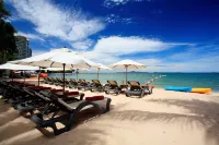 Centara Grand Mirage Beach Resort Pattaya - Luxury