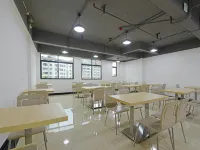 Longting Holiday Hostel Hotels in Fengkai