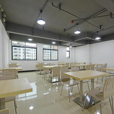 Longting Holiday Hostel