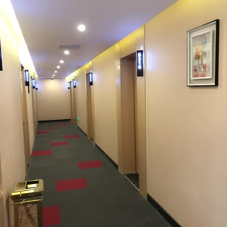Shankee Hotel (Lingbi Bus Station)