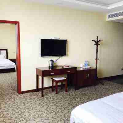 Chenyang Hotel Rooms