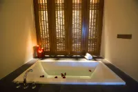 Changde Zeyun Hotel (high-speed railway station Branch) - Hot Tub