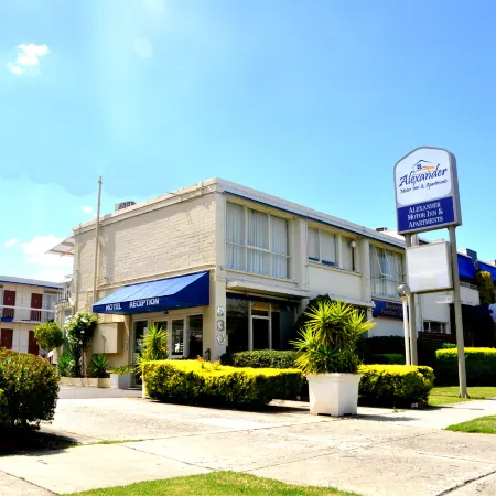 Alexander Motor Inn & Apartments