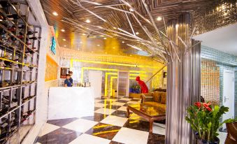 Shangzhixu Theme Hotel