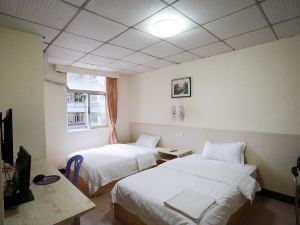 Jianghua Hostel (Shenzhen Vocational College Store)