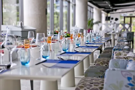 Le Meridien Qingdao West Coast Отели рядом с достопримечательностью «City Balcony Scenic Area»