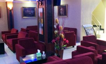Hollywood Hotel